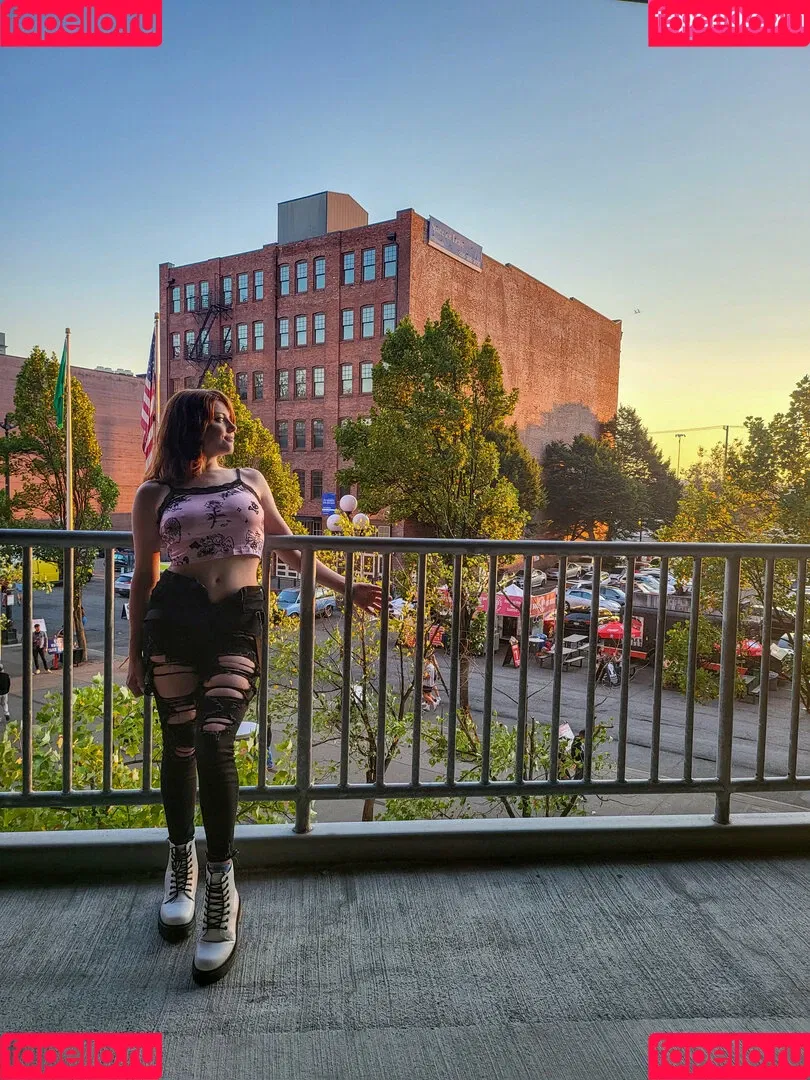 Rylie Rowan / Rylie_Rowan / rylie_rowan_vip / ryliexrowan Onlyfans Photo Gallery 