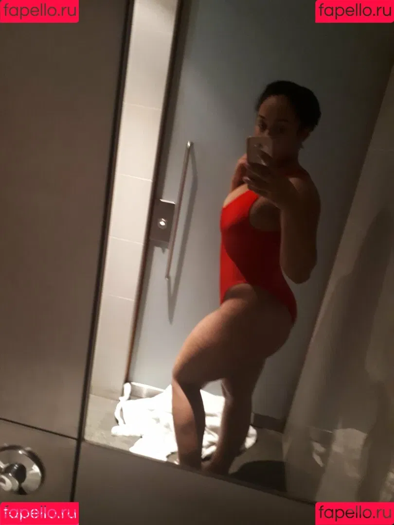 Louisa Mussington-Boreham / bigbootybritish / https: / loumb / modernbritishrose Onlyfans Photo Gallery 