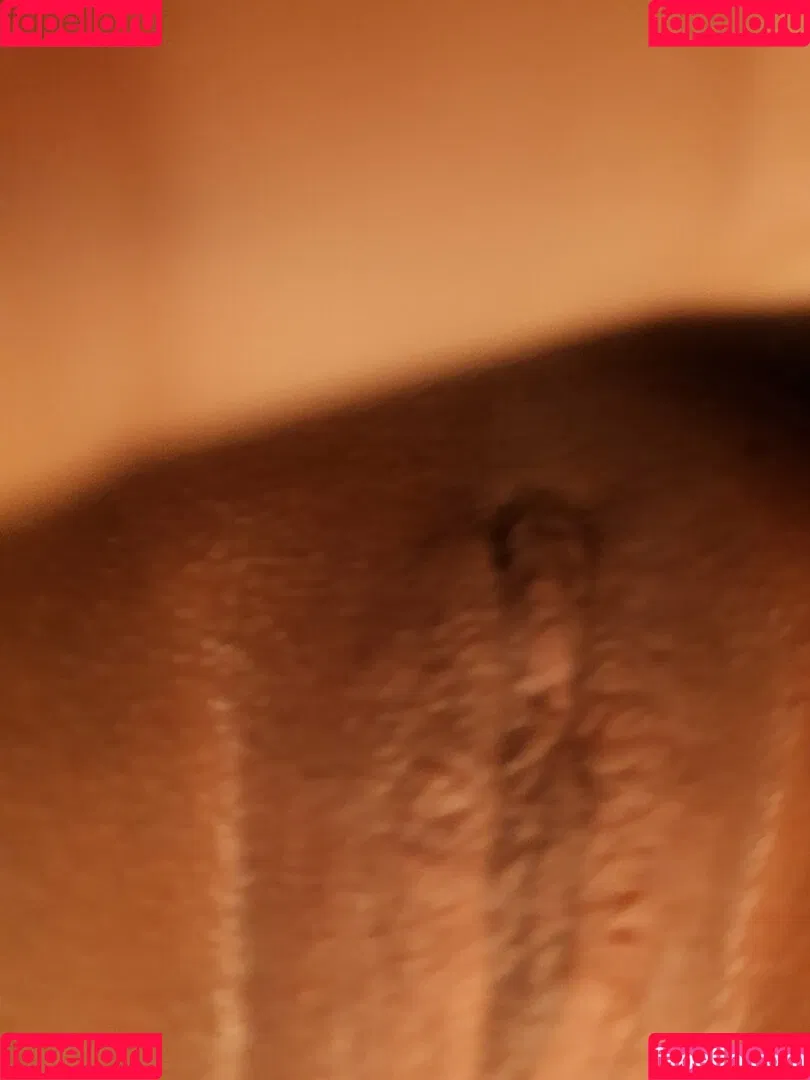 Louisa Mussington-Boreham / bigbootybritish / https: / loumb / modernbritishrose Onlyfans Photo Gallery 