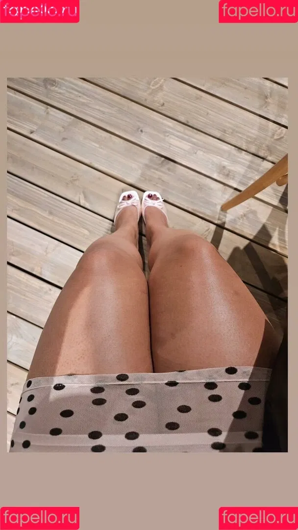 Louisa Mussington-Boreham / bigbootybritish / https: / loumb / modernbritishrose Onlyfans Photo Gallery 