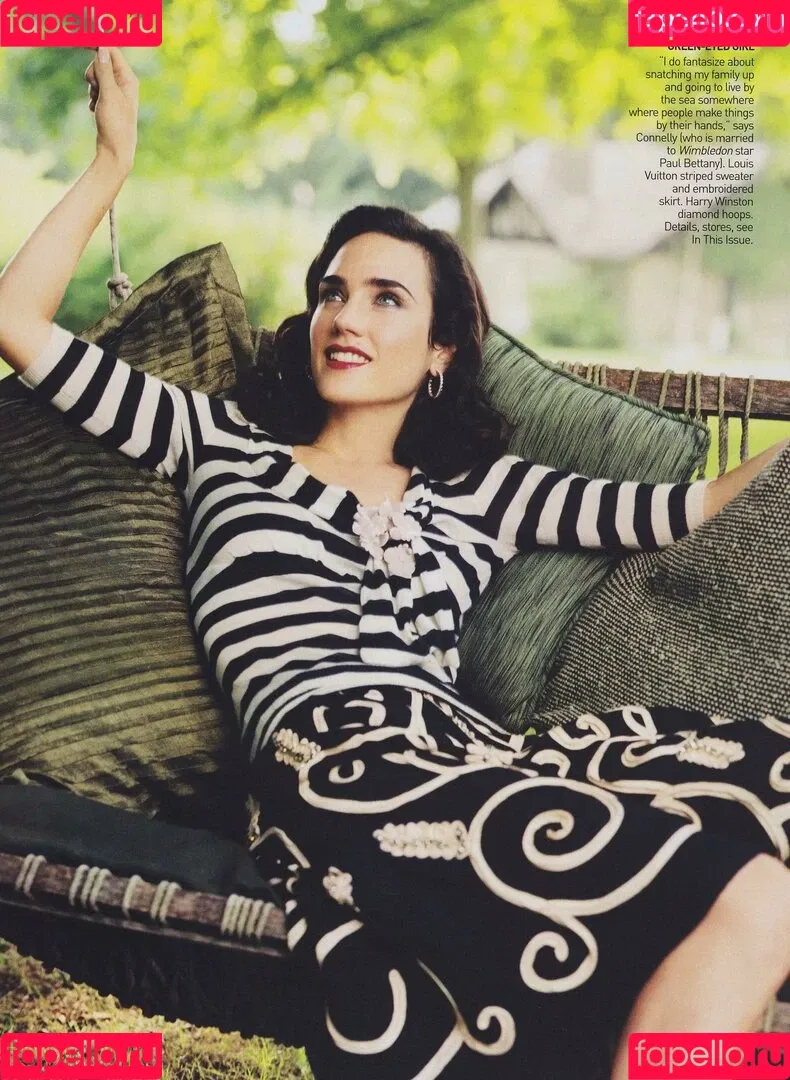 Jennifer Connelly / jenniferconnelly_ Onlyfans Photo Gallery 