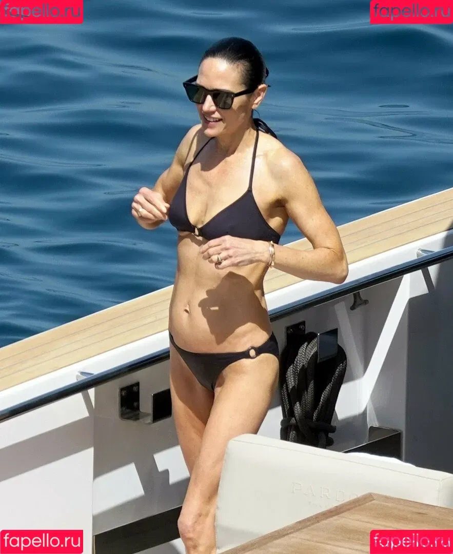 Jennifer Connelly / jenniferconnelly_ Onlyfans Photo Gallery 