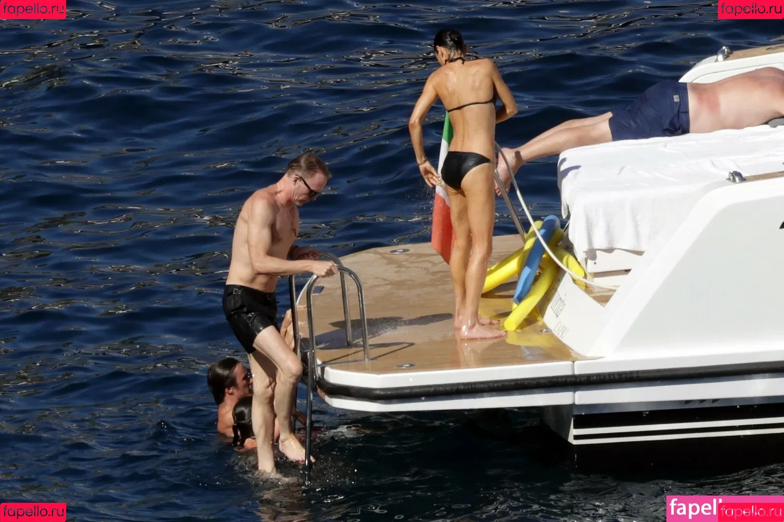 Jennifer Connelly / jenniferconnelly_ Onlyfans Photo Gallery 