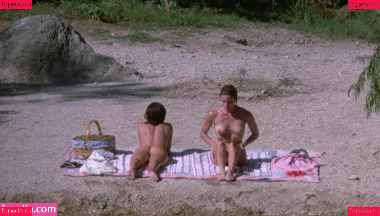 Jennifer Connelly / jenniferconnelly_ Onlyfans Photo Gallery 