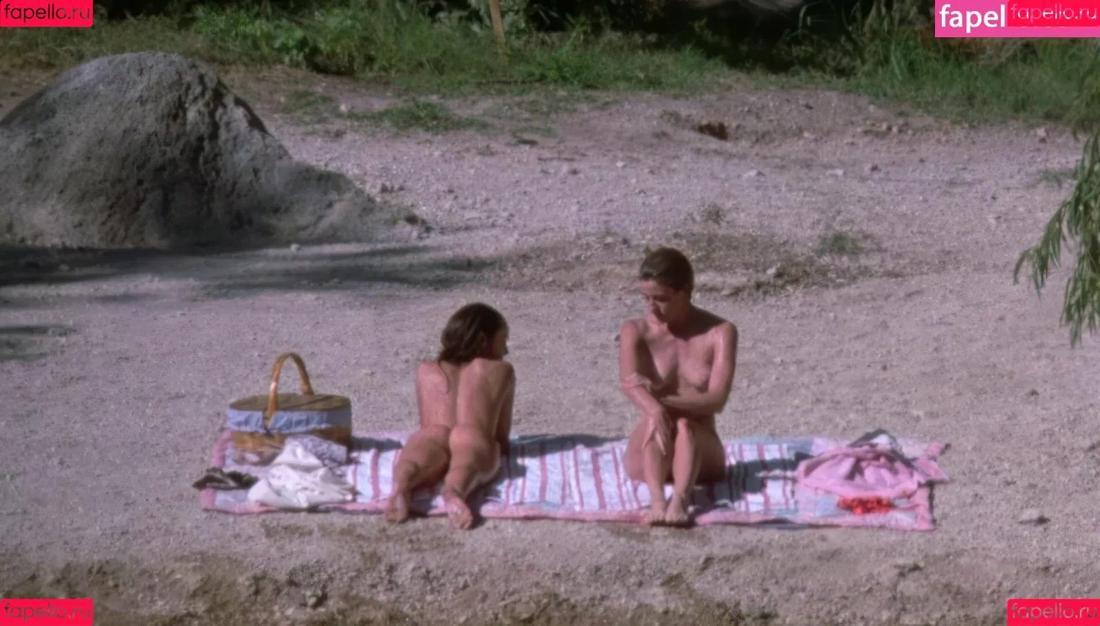 Jennifer Connelly / jenniferconnelly_ Onlyfans Photo Gallery 