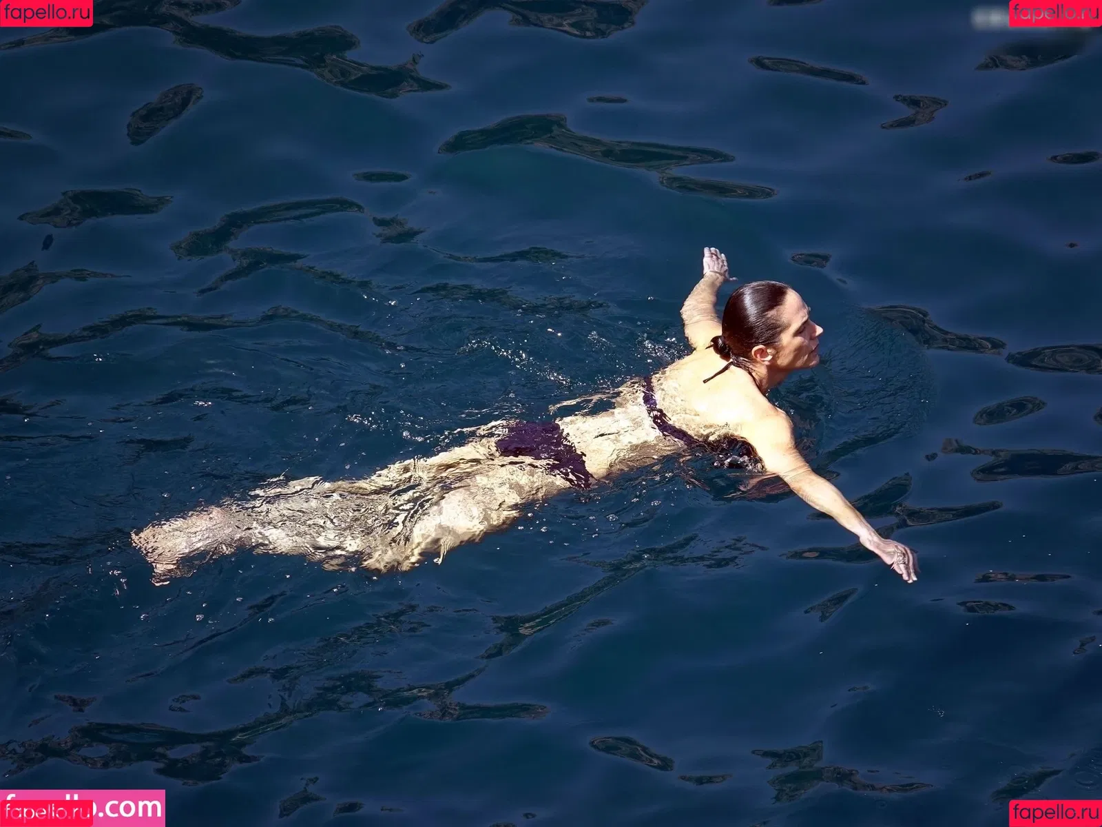 Jennifer Connelly / jenniferconnelly_ Onlyfans Photo Gallery 