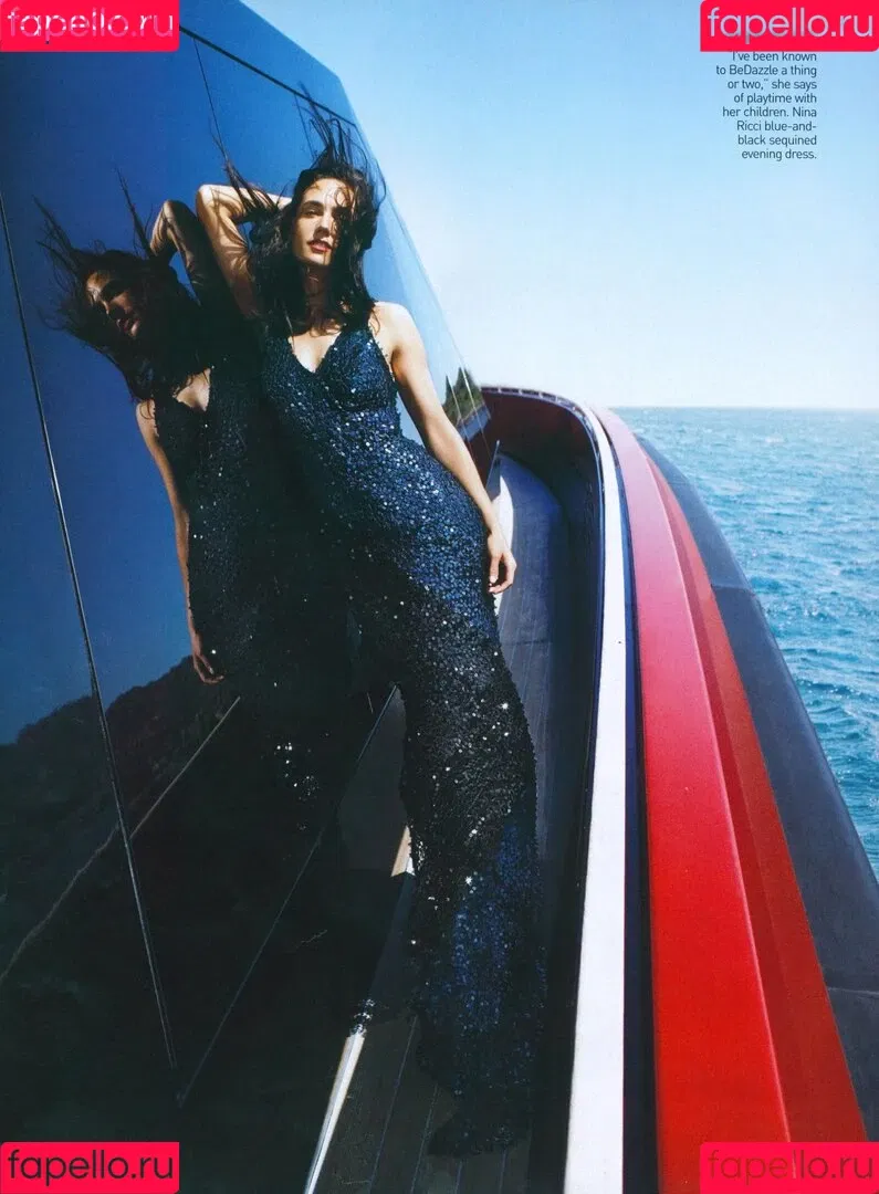 Jennifer Connelly / jenniferconnelly_ Onlyfans Photo Gallery 