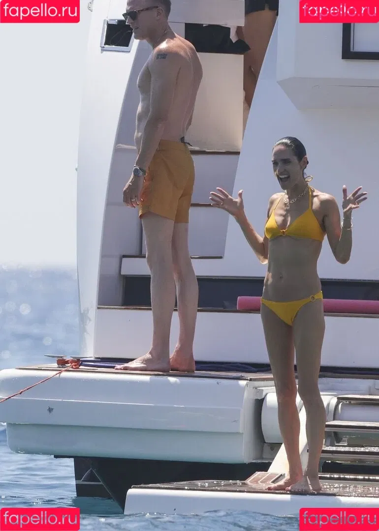 Jennifer Connelly / jenniferconnelly_ Onlyfans Photo Gallery 