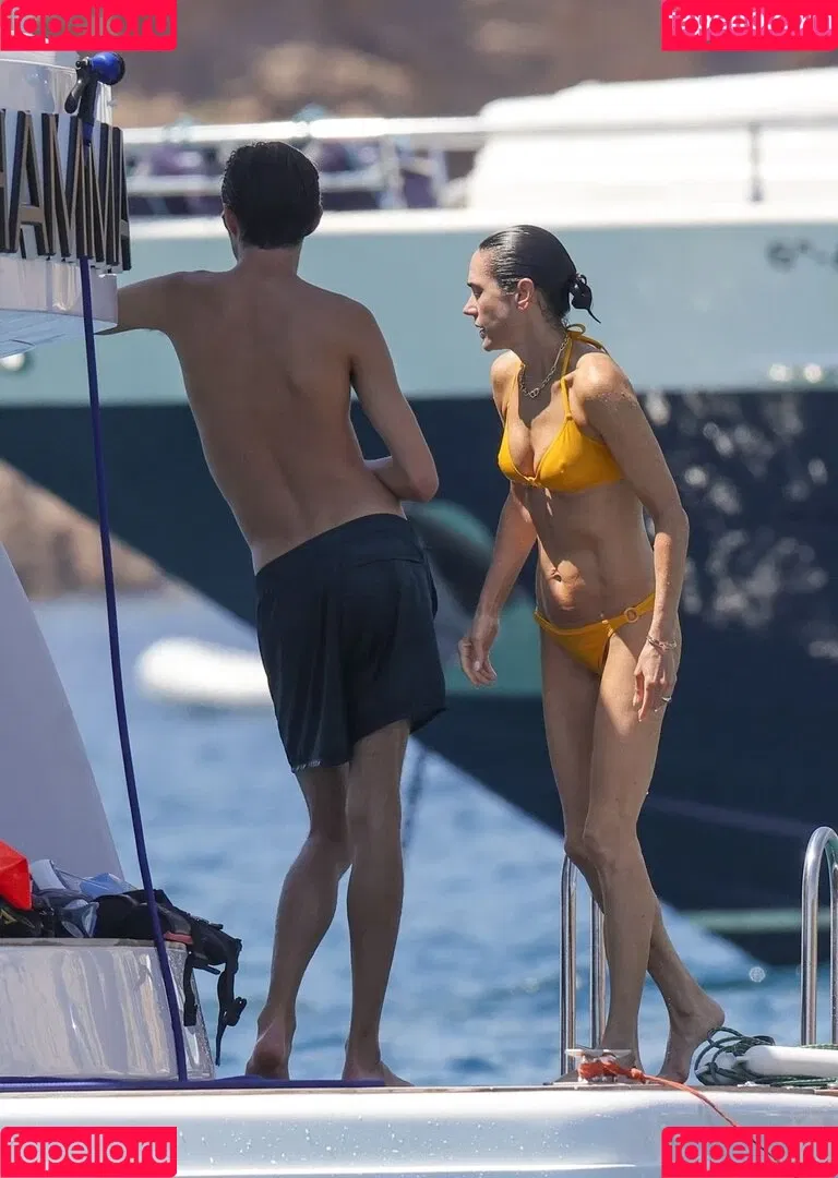 Jennifer Connelly / jenniferconnelly_ Onlyfans Photo Gallery 