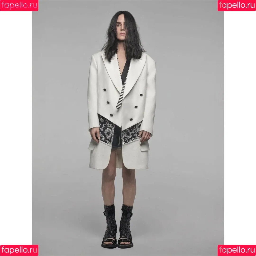 Jennifer Connelly / jenniferconnelly_ Onlyfans Photo Gallery 