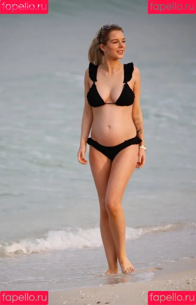 Helen Flanagan / helen_flanagan / hjgflanagan Onlyfans Photo Gallery 