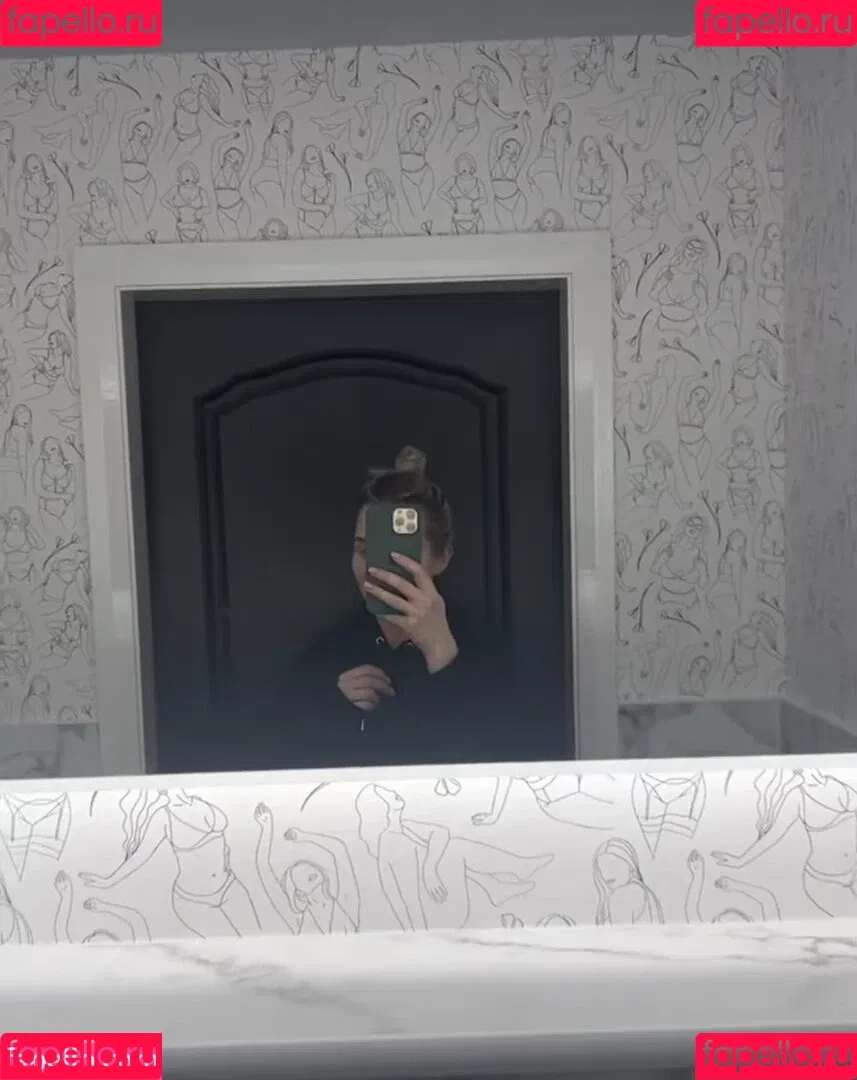 Helen Flanagan / helen_flanagan / hjgflanagan Onlyfans Photo Gallery 