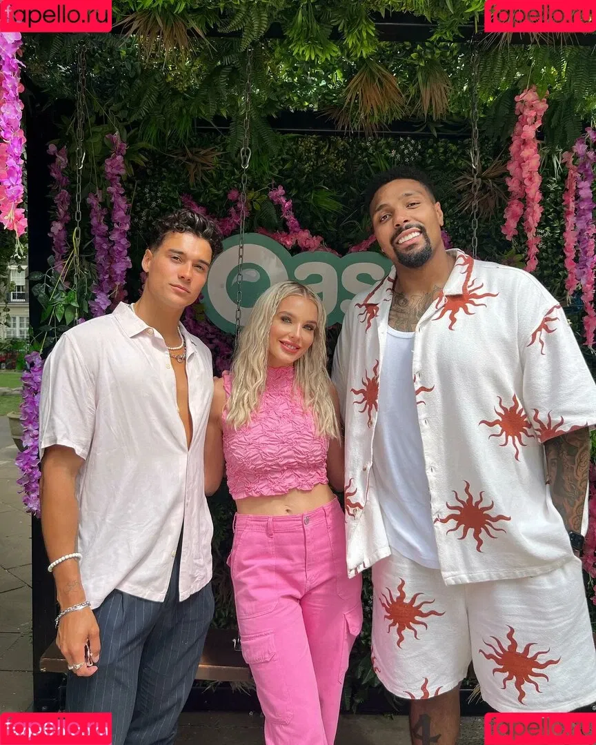 Helen Flanagan / helen_flanagan / hjgflanagan Onlyfans Photo Gallery 