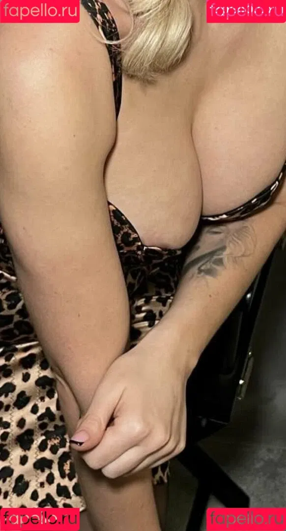 Helen Flanagan / helen_flanagan / hjgflanagan Onlyfans Photo Gallery 