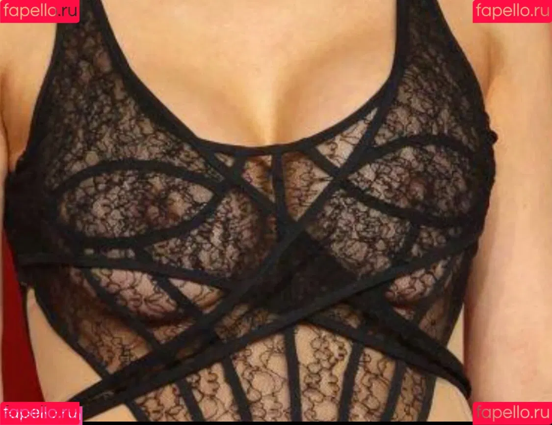 Helen Flanagan / helen_flanagan / hjgflanagan Onlyfans Photo Gallery 