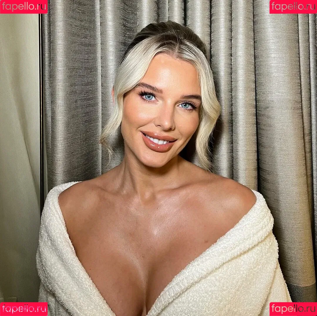 Helen Flanagan / helen_flanagan / hjgflanagan Onlyfans Photo Gallery 