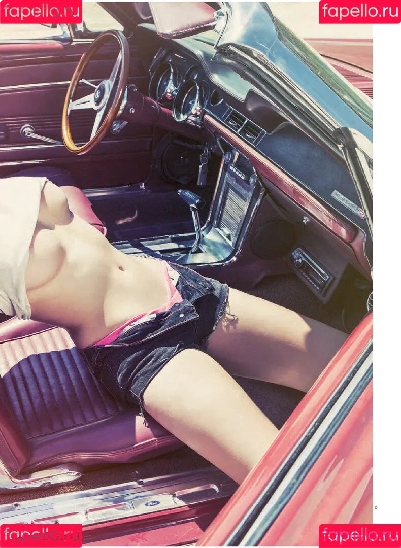 Helen Flanagan / helen_flanagan / hjgflanagan Onlyfans Photo Gallery 