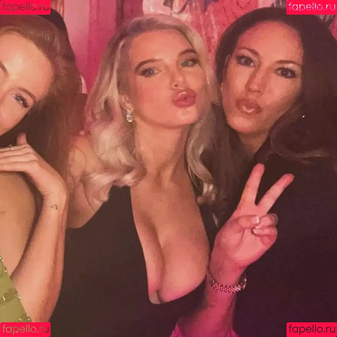 Helen Flanagan / helen_flanagan / hjgflanagan Onlyfans Photo Gallery 