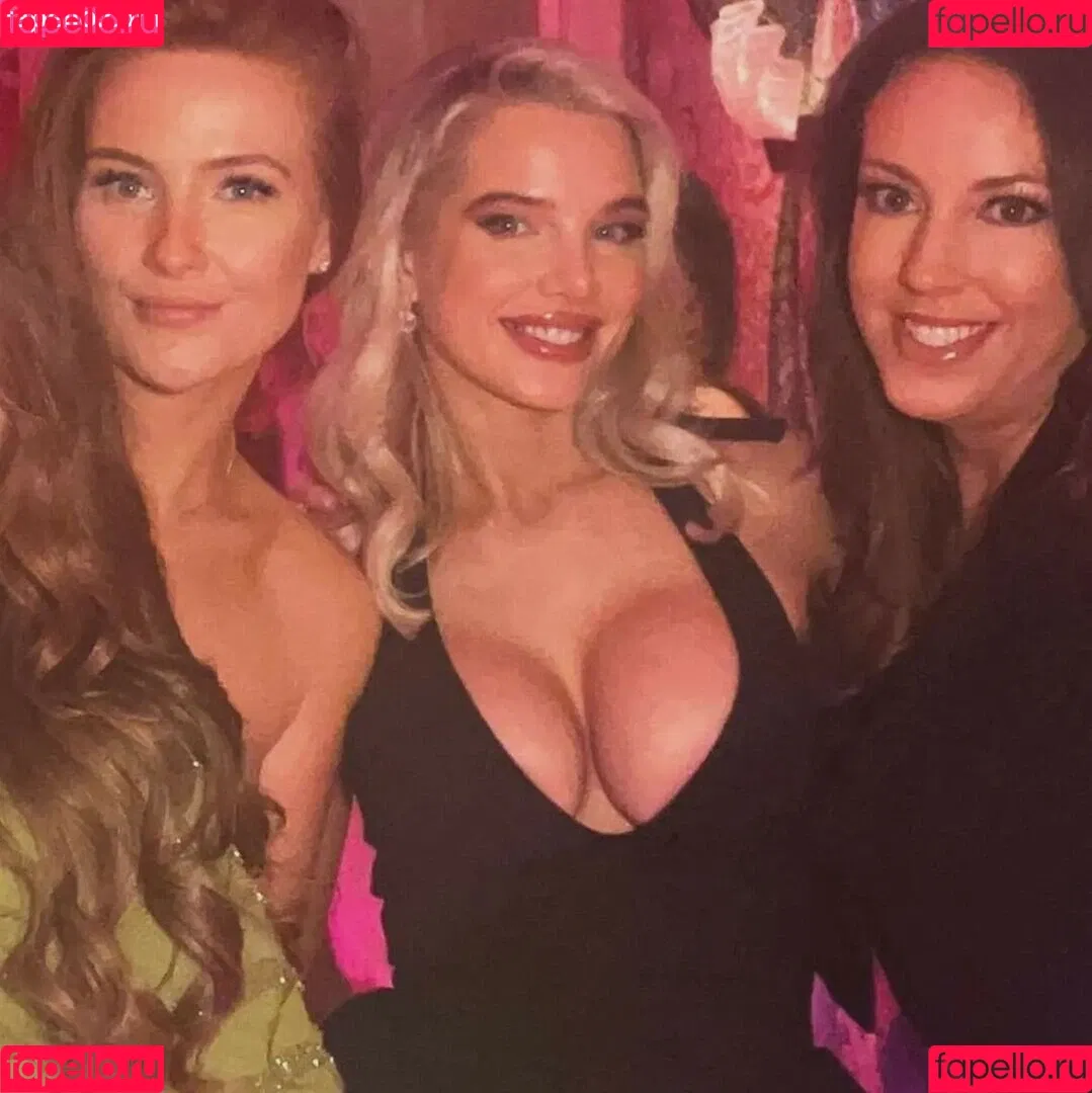 Helen Flanagan / helen_flanagan / hjgflanagan Onlyfans Photo Gallery 