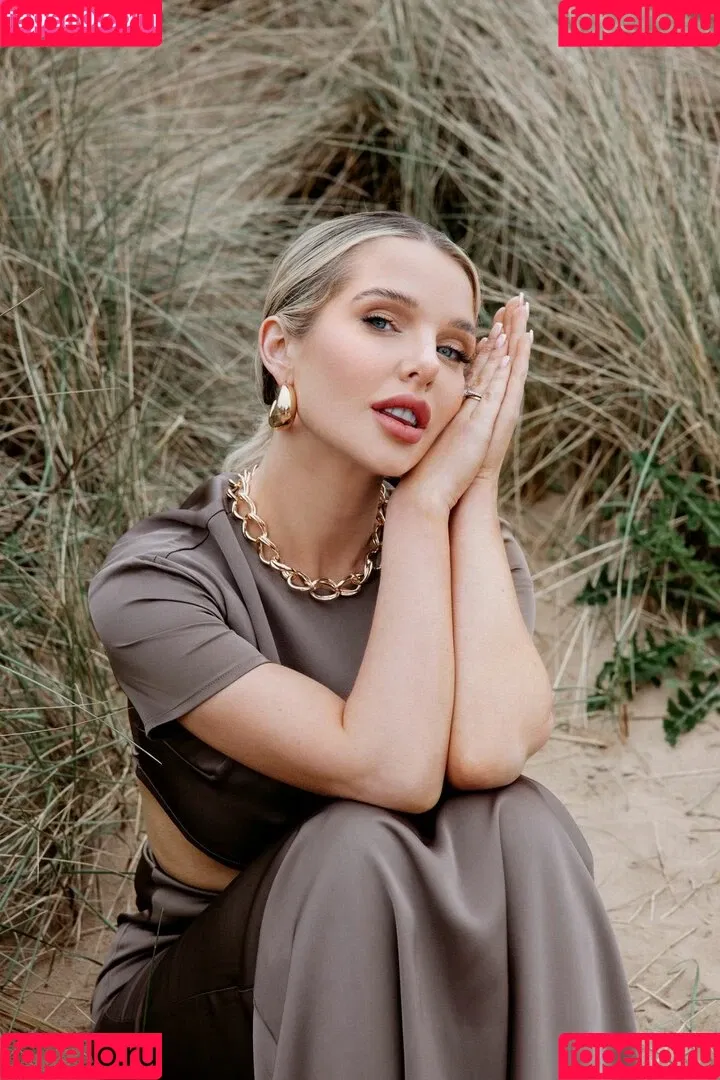 Helen Flanagan / helen_flanagan / hjgflanagan Onlyfans Photo Gallery 