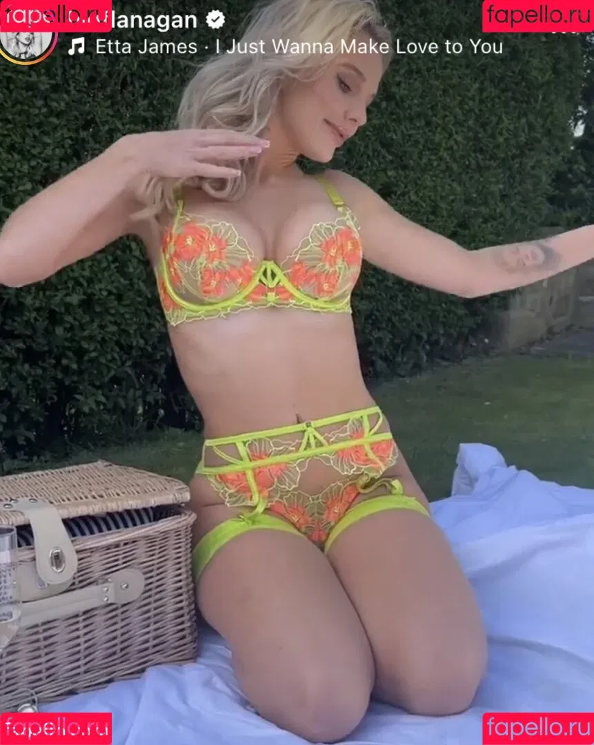 Helen Flanagan / helen_flanagan / hjgflanagan Onlyfans Photo Gallery 