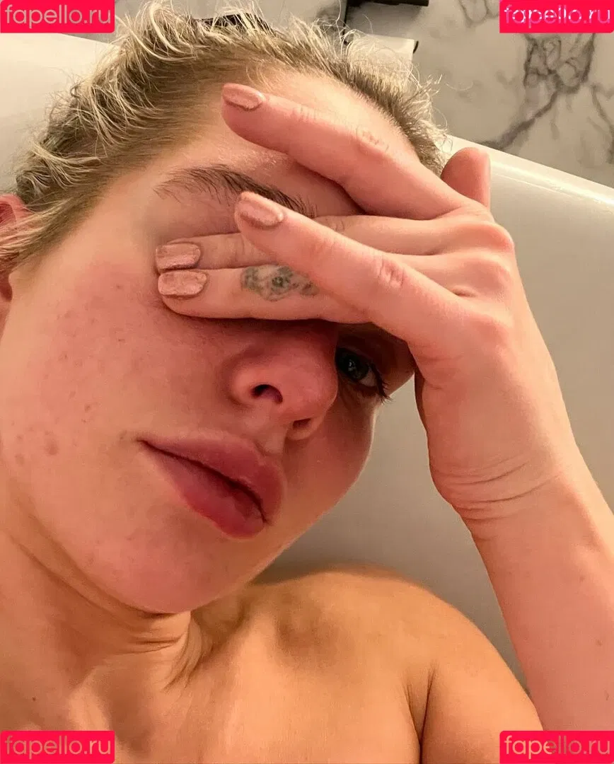 Helen Flanagan / helen_flanagan / hjgflanagan Onlyfans Photo Gallery 