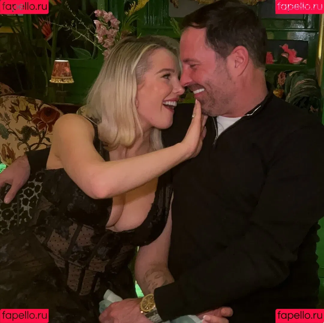 Helen Flanagan / helen_flanagan / hjgflanagan Onlyfans Photo Gallery 