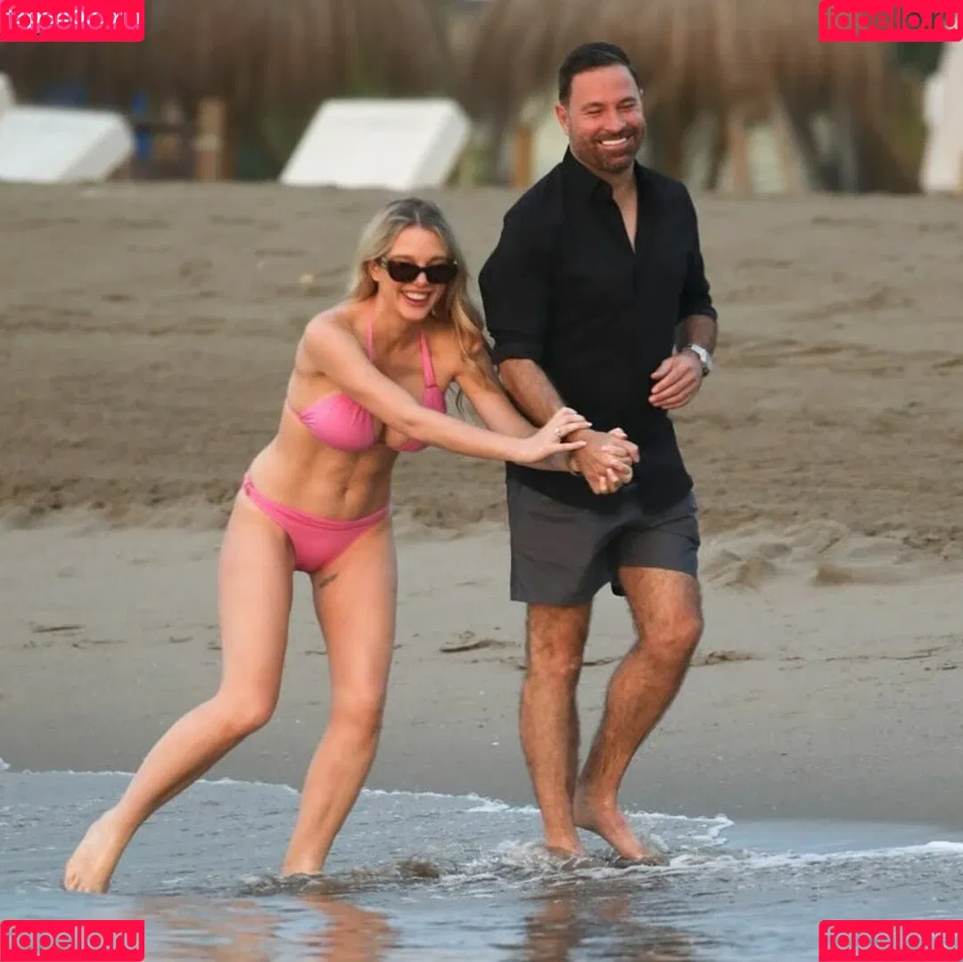 Helen Flanagan / helen_flanagan / hjgflanagan Onlyfans Photo Gallery 