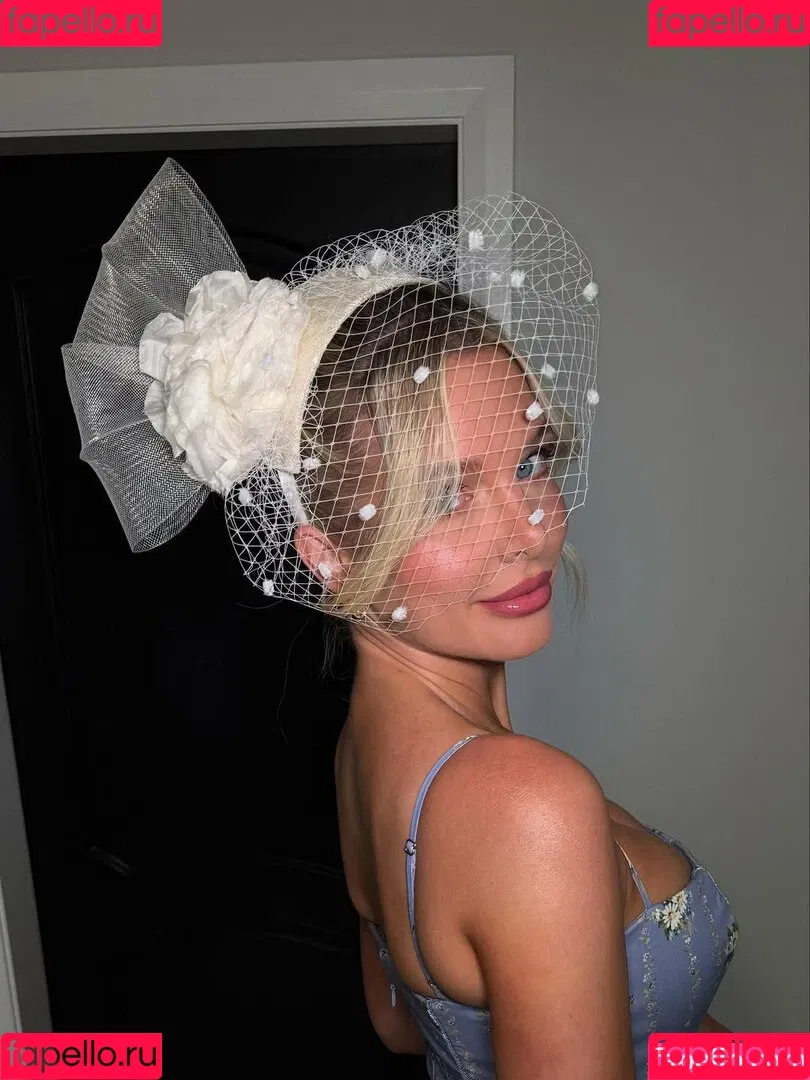 Helen Flanagan / helen_flanagan / hjgflanagan Onlyfans Photo Gallery 