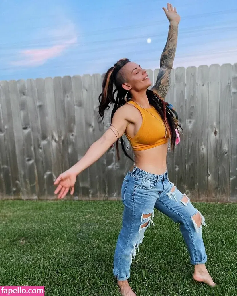 Celeste Bonin Onlyfans Photo Gallery 