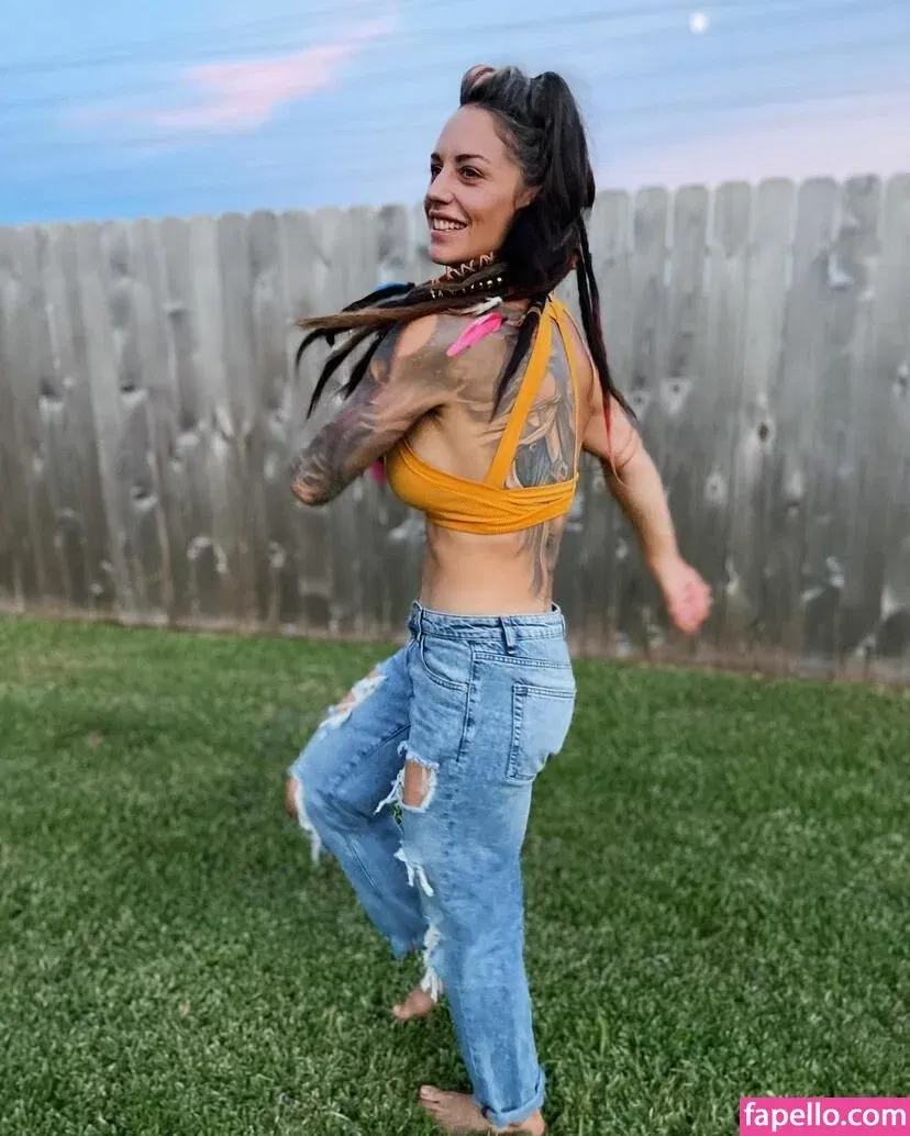 Celeste Bonin Onlyfans Photo Gallery 