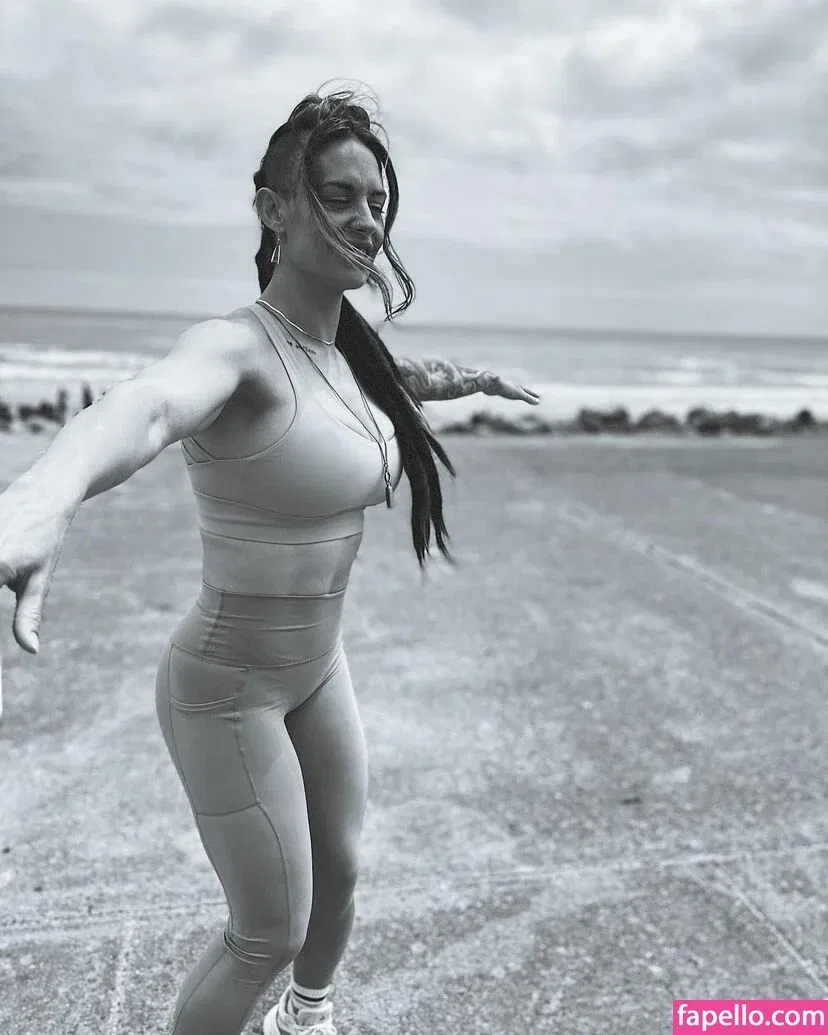 Celeste Bonin Onlyfans Photo Gallery 