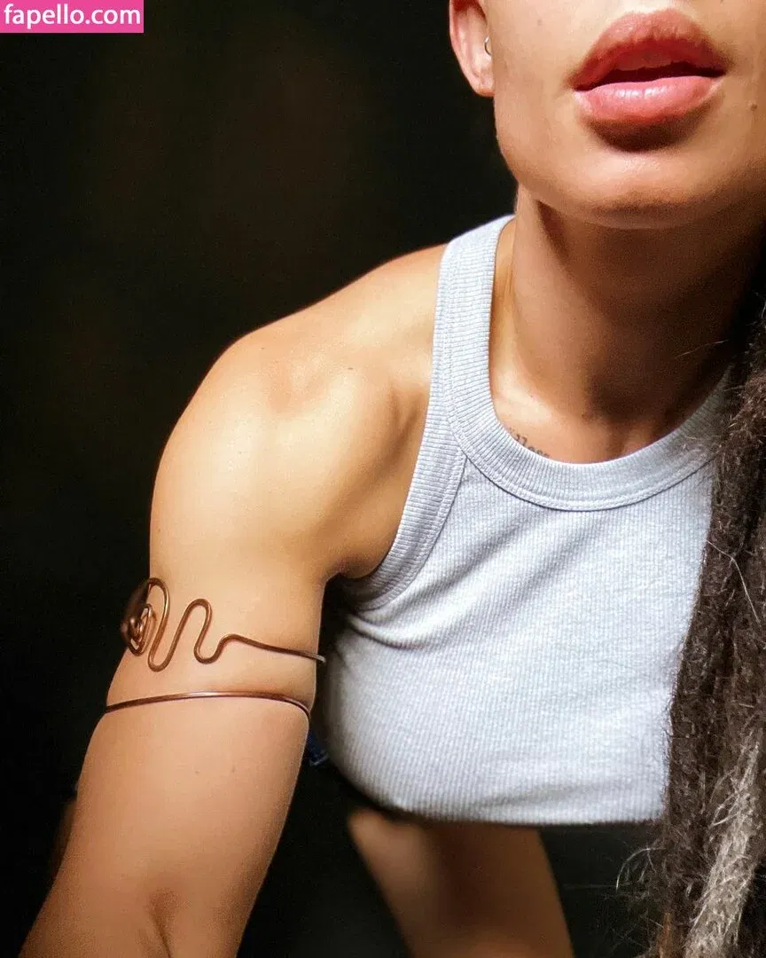 Celeste Bonin Onlyfans Photo Gallery 