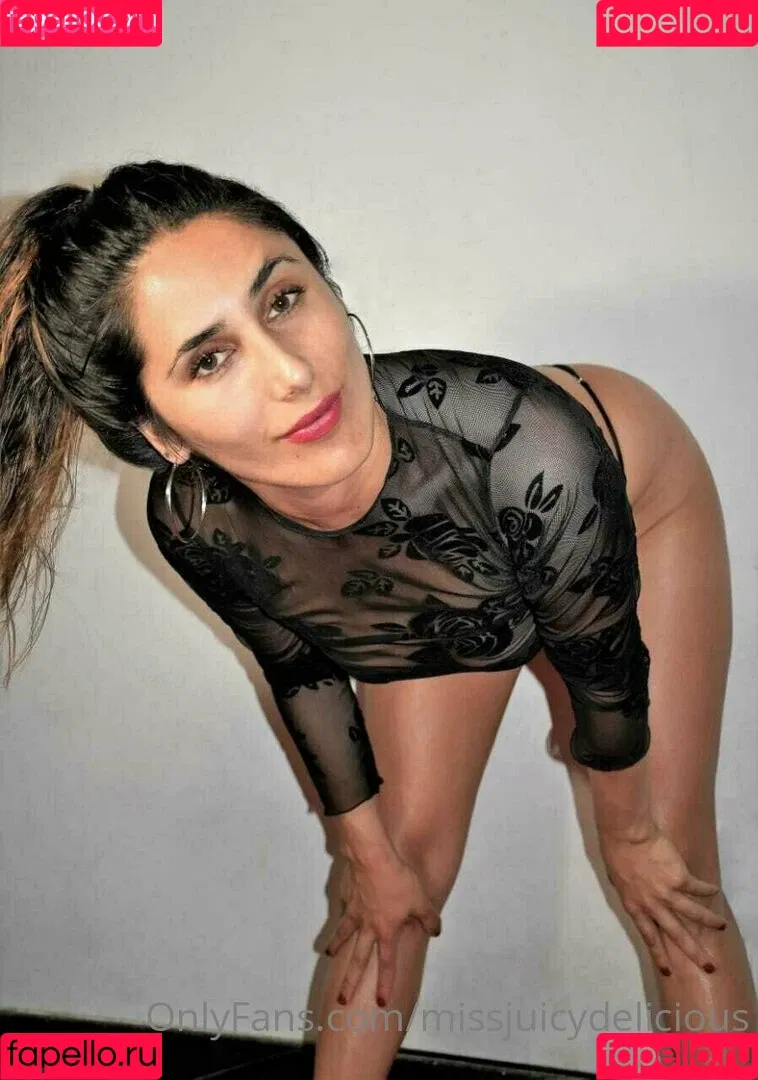 cajungirl9 / ladyjuicybrunette Onlyfans Photo Gallery 