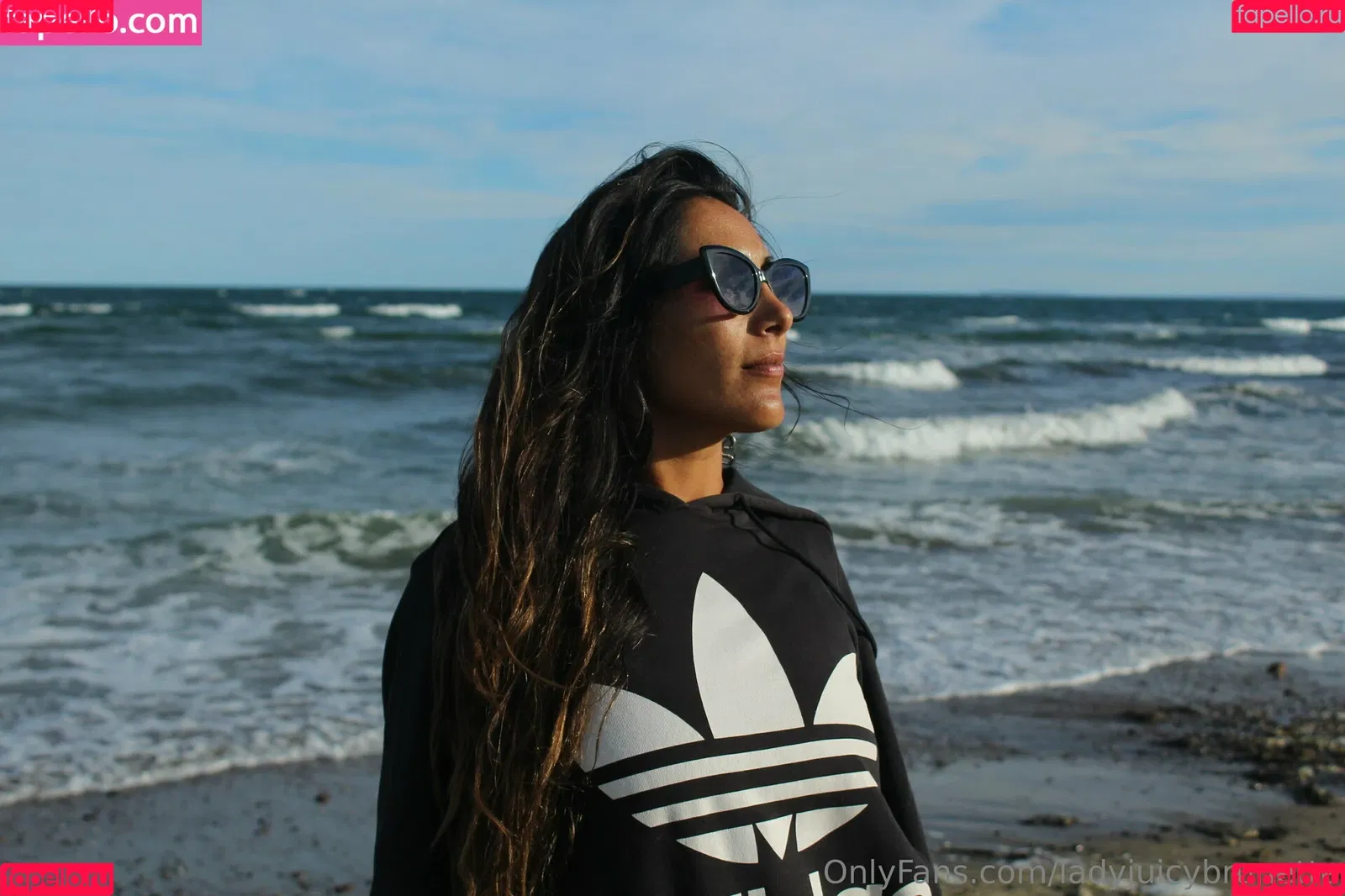 cajungirl9 / ladyjuicybrunette Onlyfans Photo Gallery 