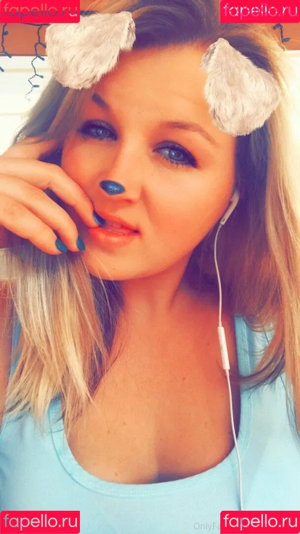 holly_kate37 / holy_kate9 Onlyfans Photo Gallery 