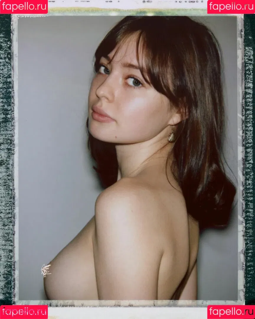 Eileen Kelly / eileen / kellyxlauren / killerandasweetthang Onlyfans Photo Gallery 