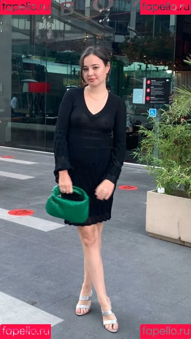 Eileen Kelly / eileen / kellyxlauren / killerandasweetthang Onlyfans Photo Gallery 