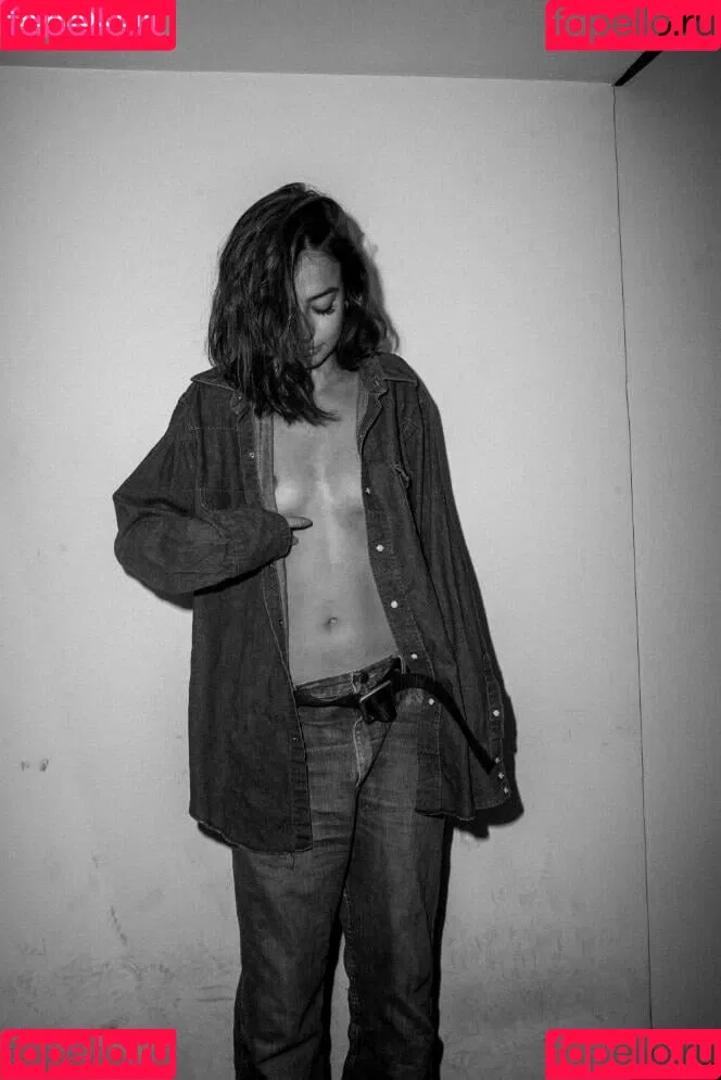 Eileen Kelly / eileen / kellyxlauren / killerandasweetthang Onlyfans Photo Gallery 