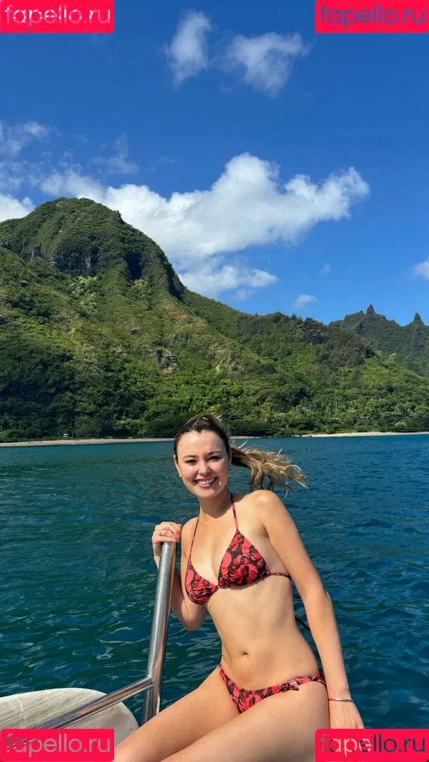 Eileen Kelly / eileen / kellyxlauren / killerandasweetthang Onlyfans Photo Gallery 