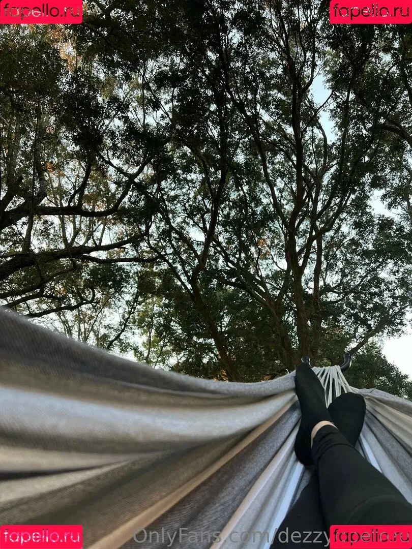 dedframe_ / dezzydoefree Onlyfans Photo Gallery 