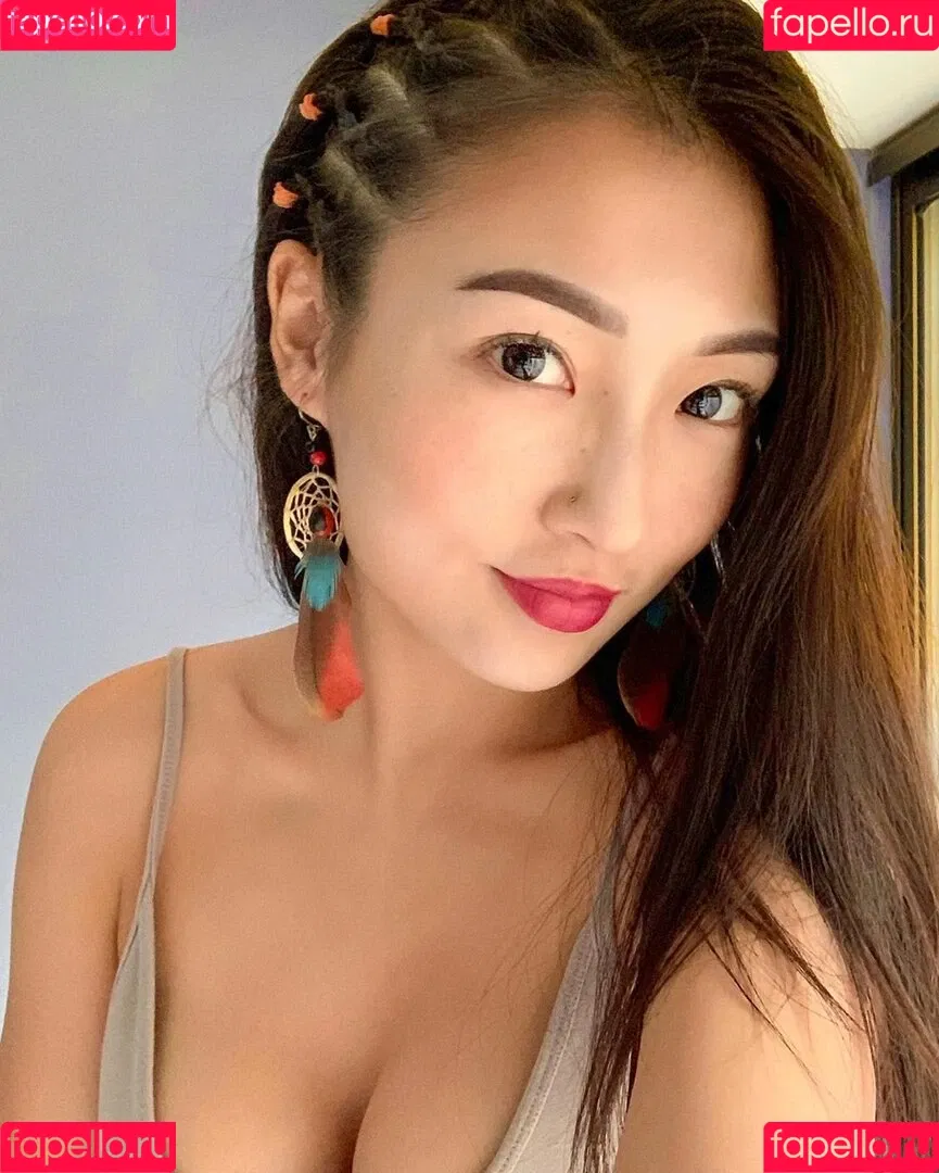 1260479805 / iseetan / seethefunny / siitan.irl Onlyfans Photo Gallery 