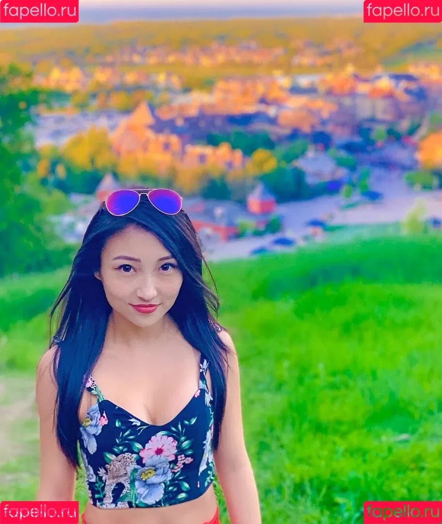 1260479805 / iseetan / seethefunny / siitan.irl Onlyfans Photo Gallery 