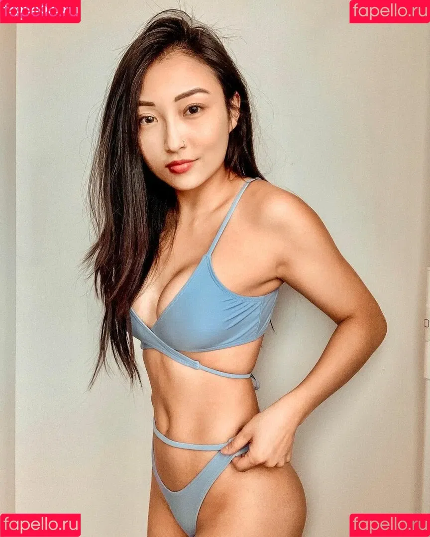 1260479805 / iseetan / seethefunny / siitan.irl Onlyfans Photo Gallery 