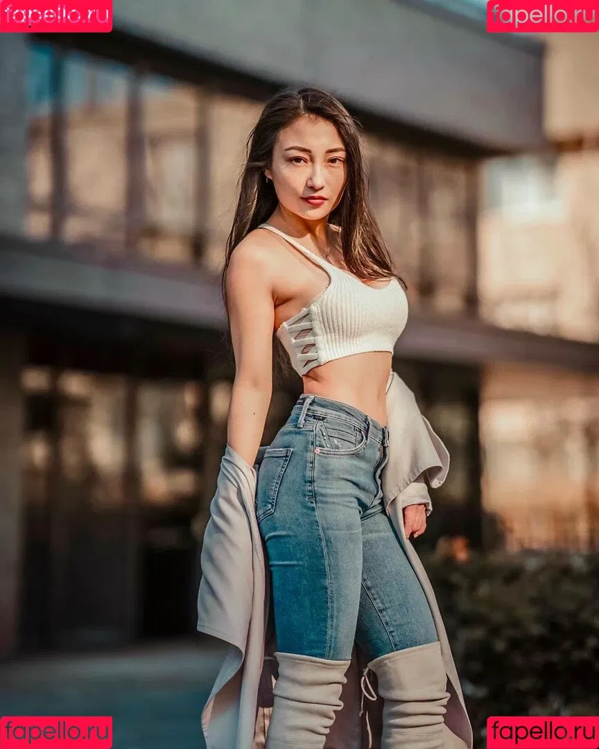 1260479805 / iseetan / seethefunny / siitan.irl Onlyfans Photo Gallery 