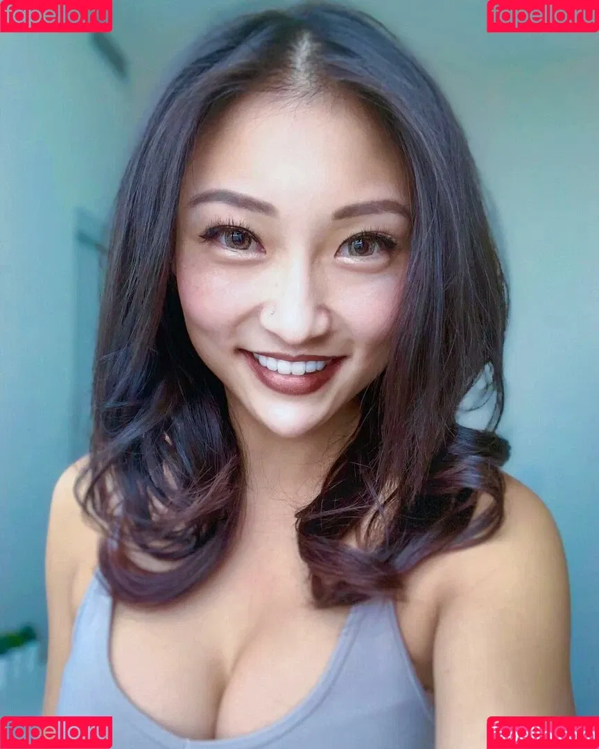 1260479805 / iseetan / seethefunny / siitan.irl Onlyfans Photo Gallery 