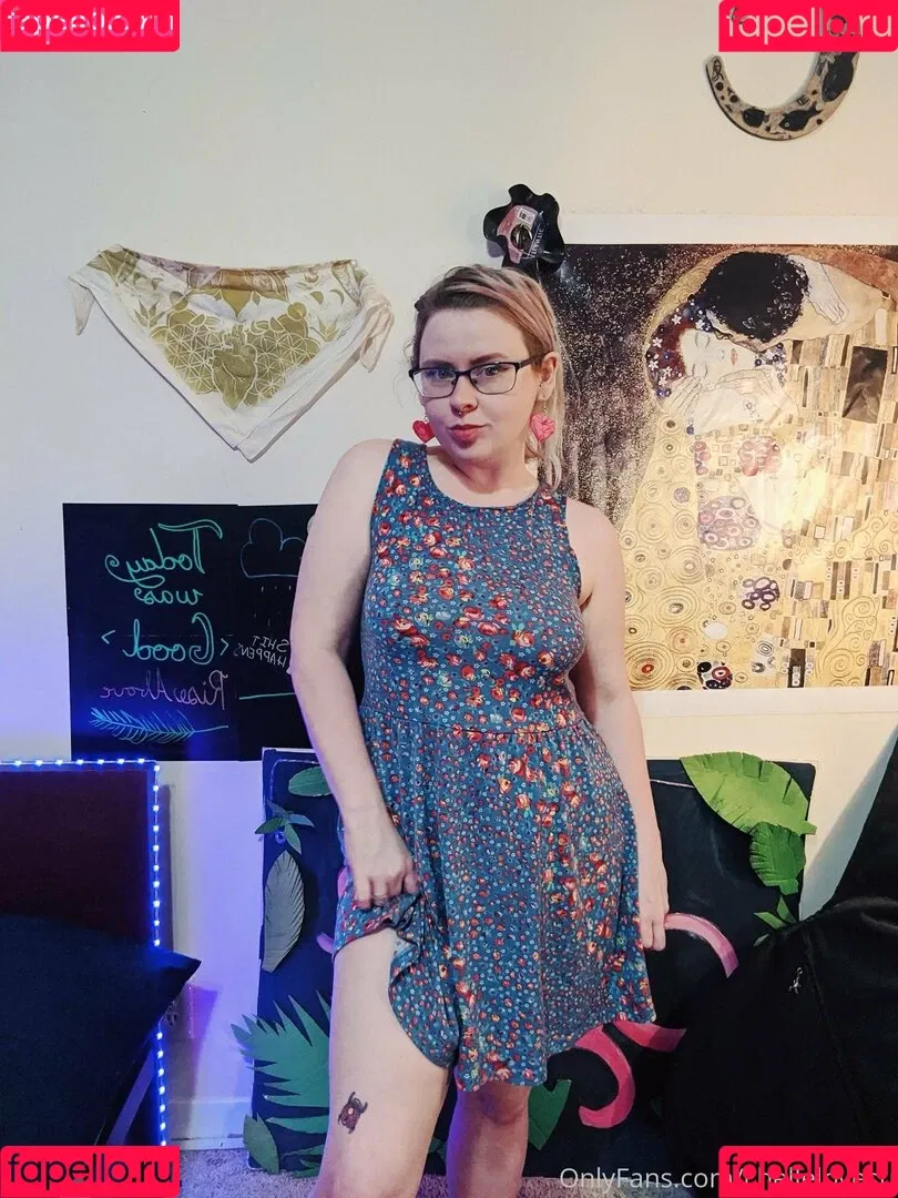 chellelovesu / chellesilverstein Onlyfans Photo Gallery 