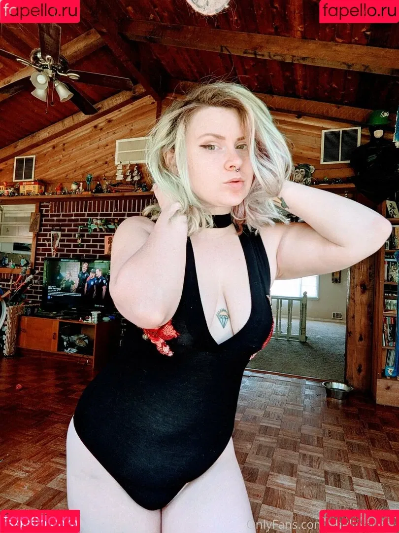 chellelovesu / chellesilverstein Onlyfans Photo Gallery 