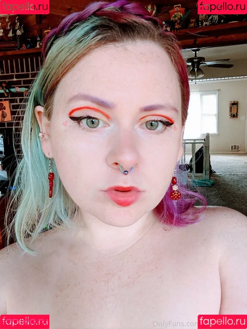 chellelovesu / chellesilverstein Onlyfans Photo Gallery 