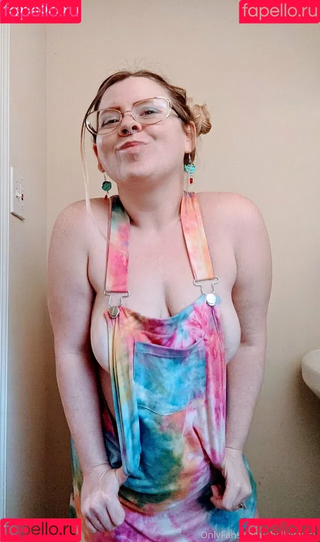 chellelovesu / chellesilverstein Onlyfans Photo Gallery 